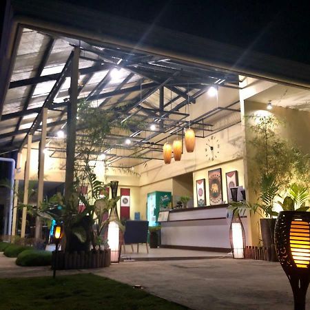 热浪潜水度假村 Keep Diving Resort Bohol Extérieur photo